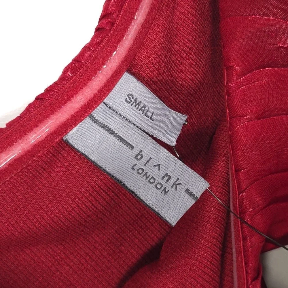 ANTHROPOLOGIE Blnk LONDON New Flattering OffShoulder SMALL Bubble Top Blouse Red - Picture 2 of 15